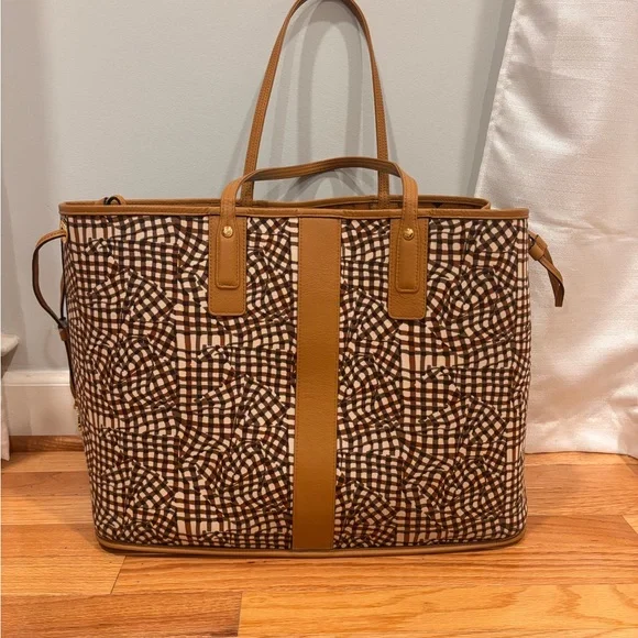 MCM Brown and Blue Tote with Pouch - Picture 2 of 7